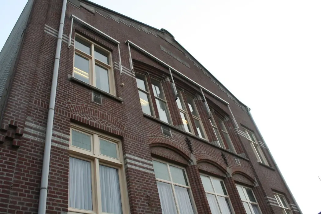 denbosch-emmaplein17-buiten-02-architectenbureau-dick-van-der-heijden.jpg